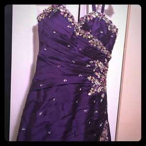 Metallic Purple Sweet Heart Neck Line Dress 👗